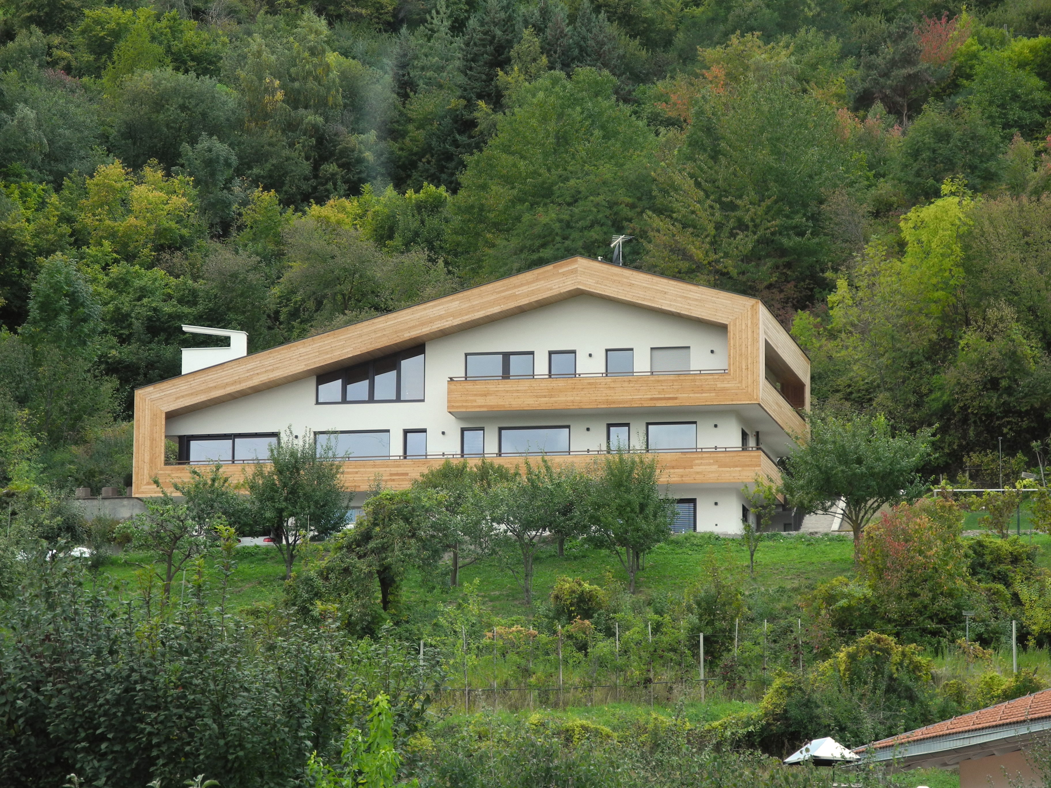 <span>Neubau</span>Mehrfamilienhaus